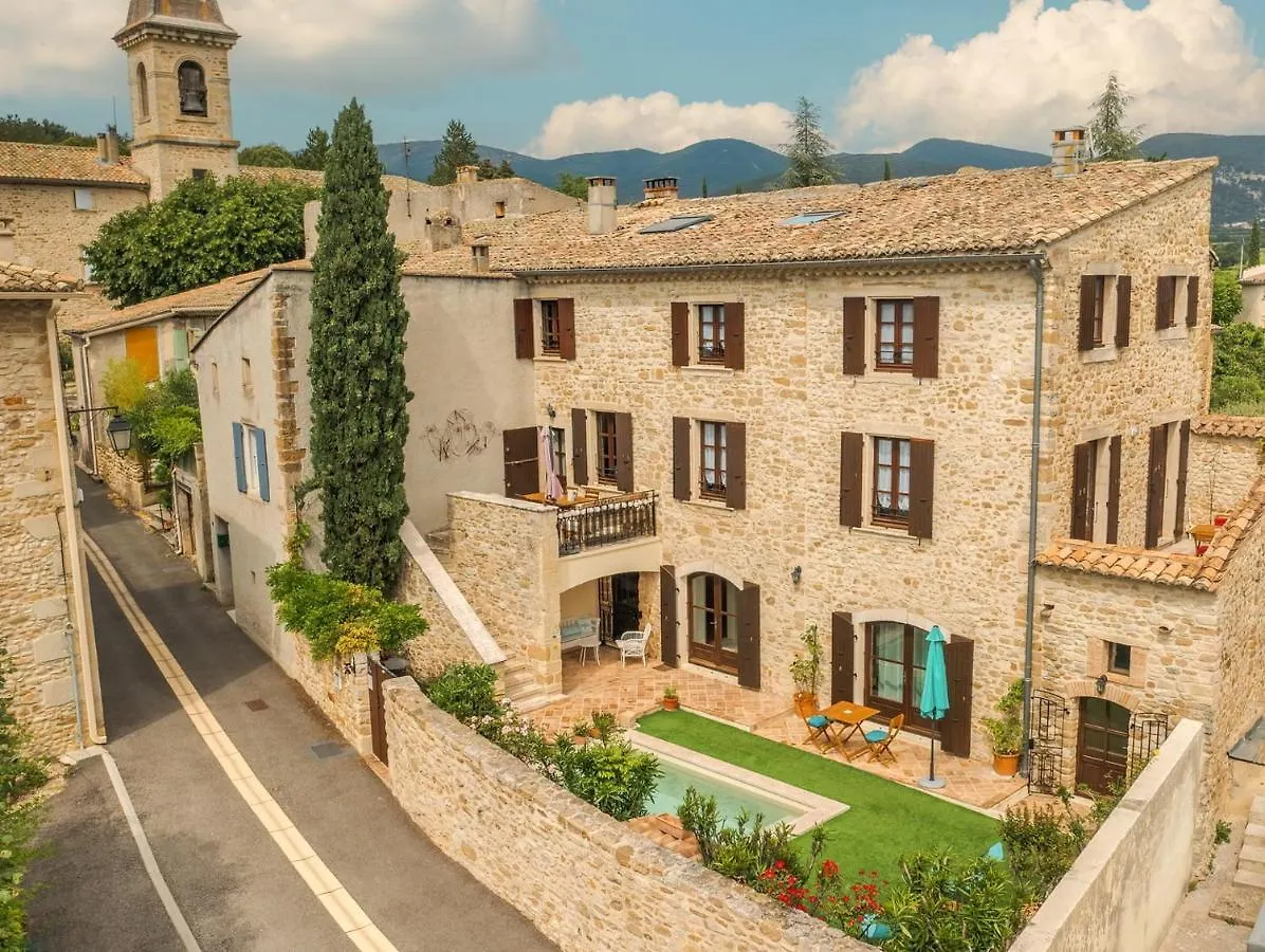 La Maison Wisteria Saint-Pantaléon-les-Vignes
