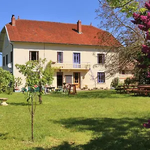 Couette-café Goute La Vie, Marchamp